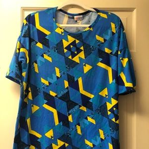 LuLaroe Irma tunic